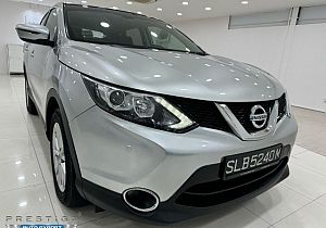 Nissan Qashqai 1.2 DIG-T CVT Revcam 2016 Rear Entertainment Silver